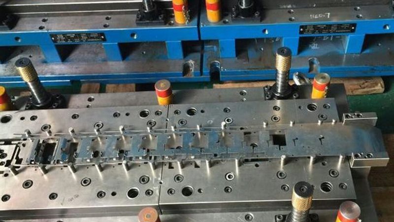 大型汽车模具维修，报价背后的考量因素**