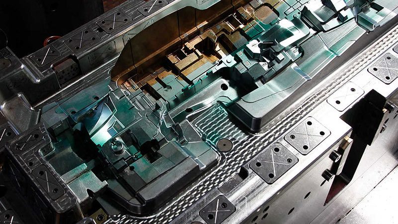 注塑模具标准型号解析：揭秘模具制造的核心要素