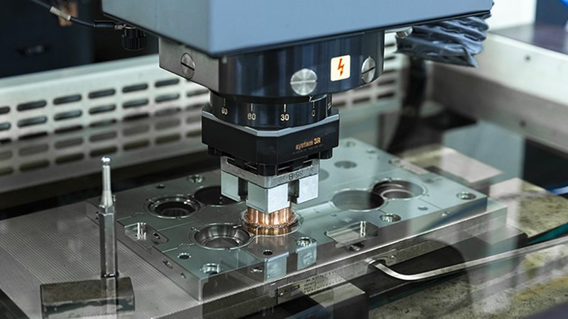 成都吸塑模具加工：揭秘其报价背后的秘密