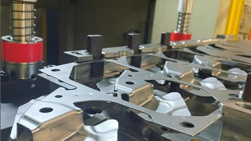 电视机外壳模具：揭秘其制造工艺与选型要点**